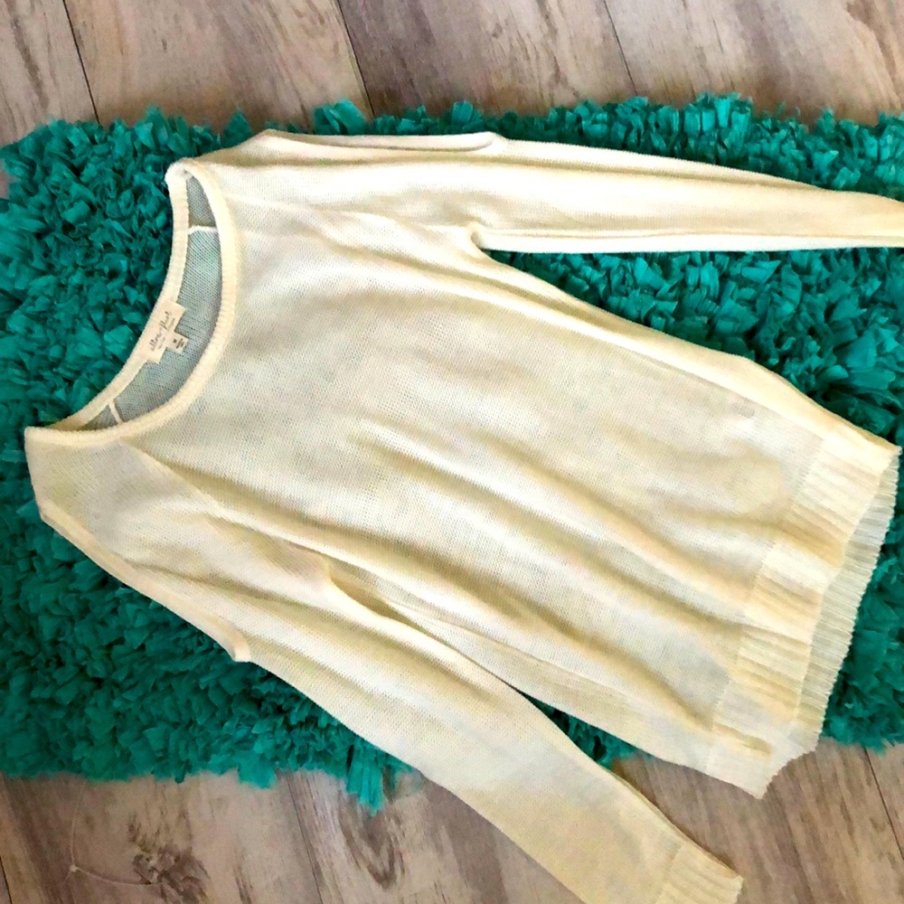 Lightweight knitted open shoulder top